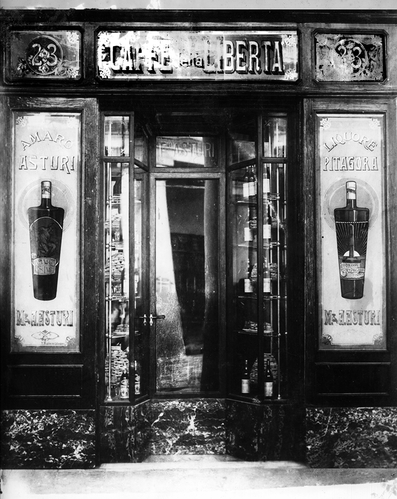 Entrata Caffè della Libertà 1908 Crotone